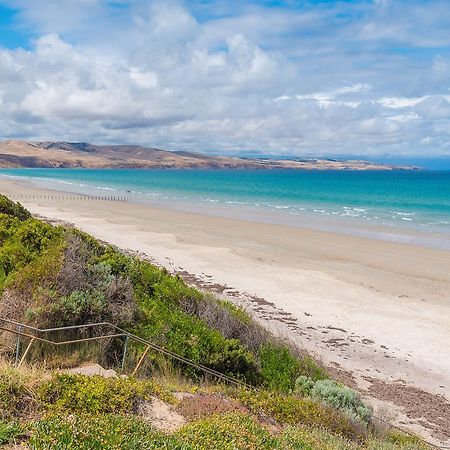 Sun & Surf Aldinga Beach Apartment エクステリア 写真